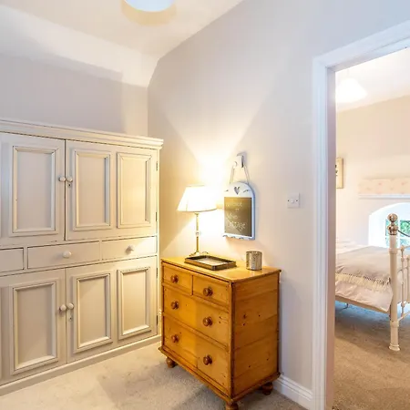 Wren * Sutton (North Yorkshire)